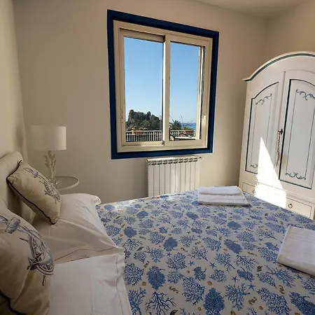 Isola Bella - Holidays Apartment
